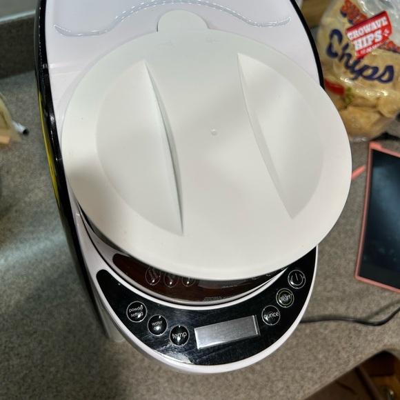 Baby Brezza Formula Pro - Picture 2 of 5